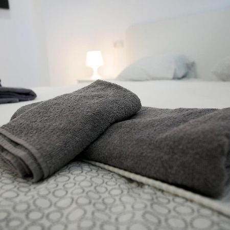 Perla Seven Apartments And Rooms プラヤ・デ・パルマ エクステリア 写真