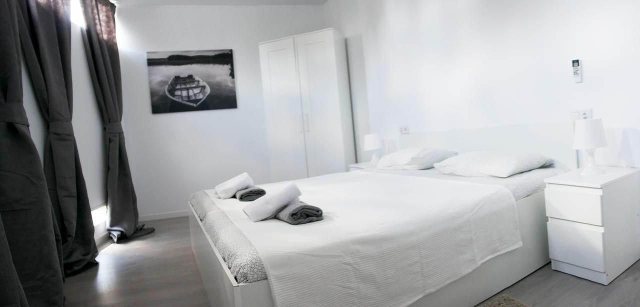 Perla Seven Apartments And Rooms プラヤ・デ・パルマ エクステリア 写真